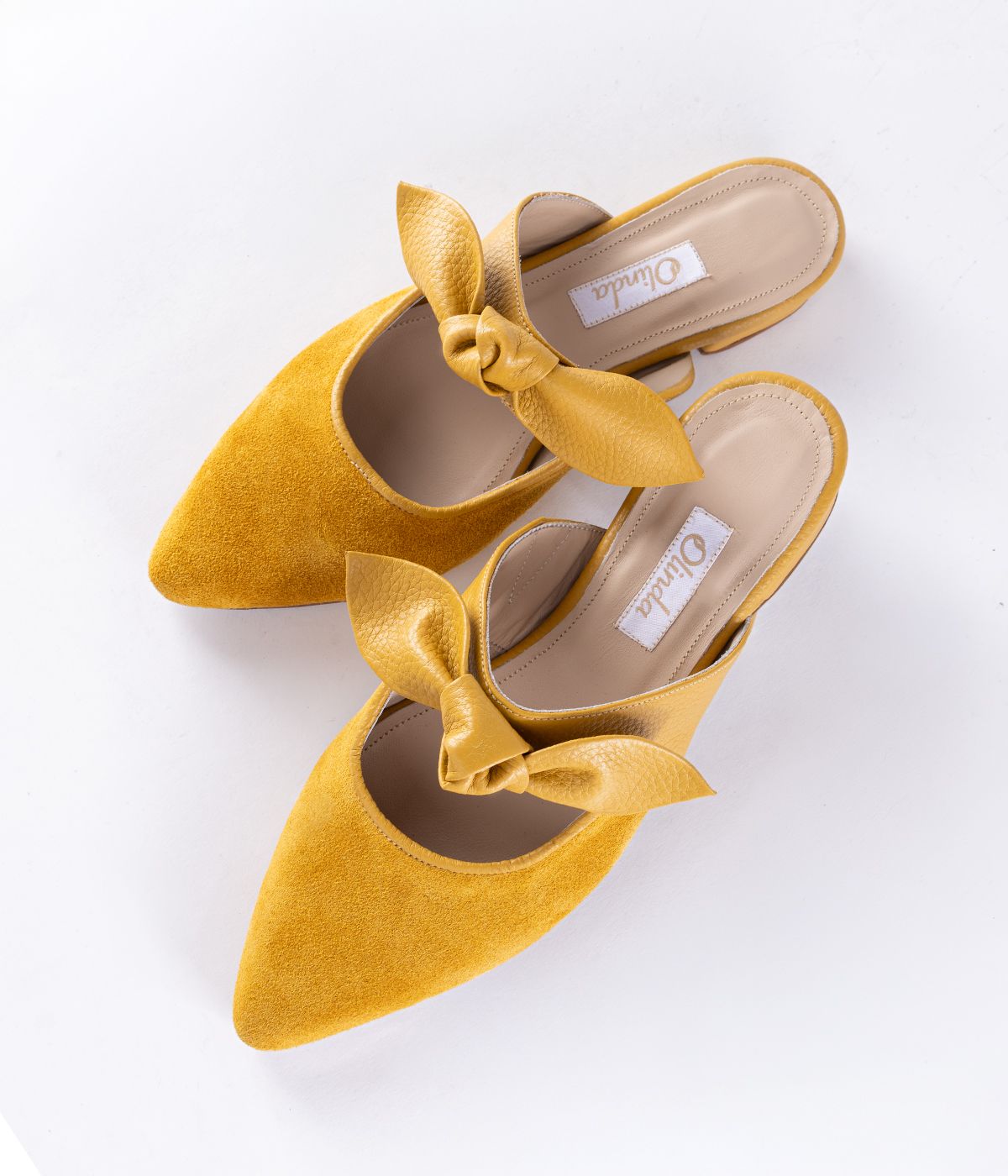 9022 chatitas T_2 color Mostaza _0003_Relleno generativo 39