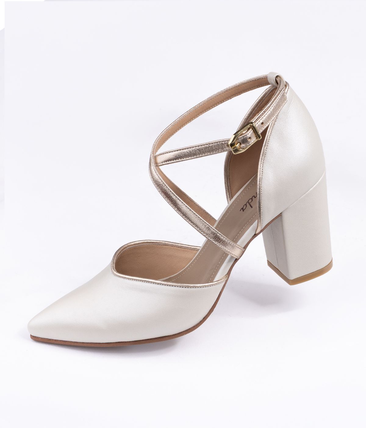 Stiletto Cuero Marfil Con Tiras Cruzadas Taco 6 Grueso