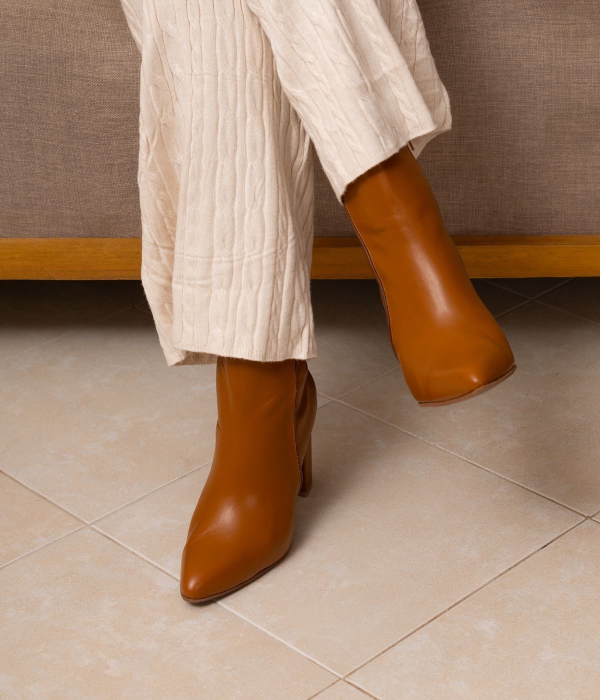 Art 6055 v2 botas feed web