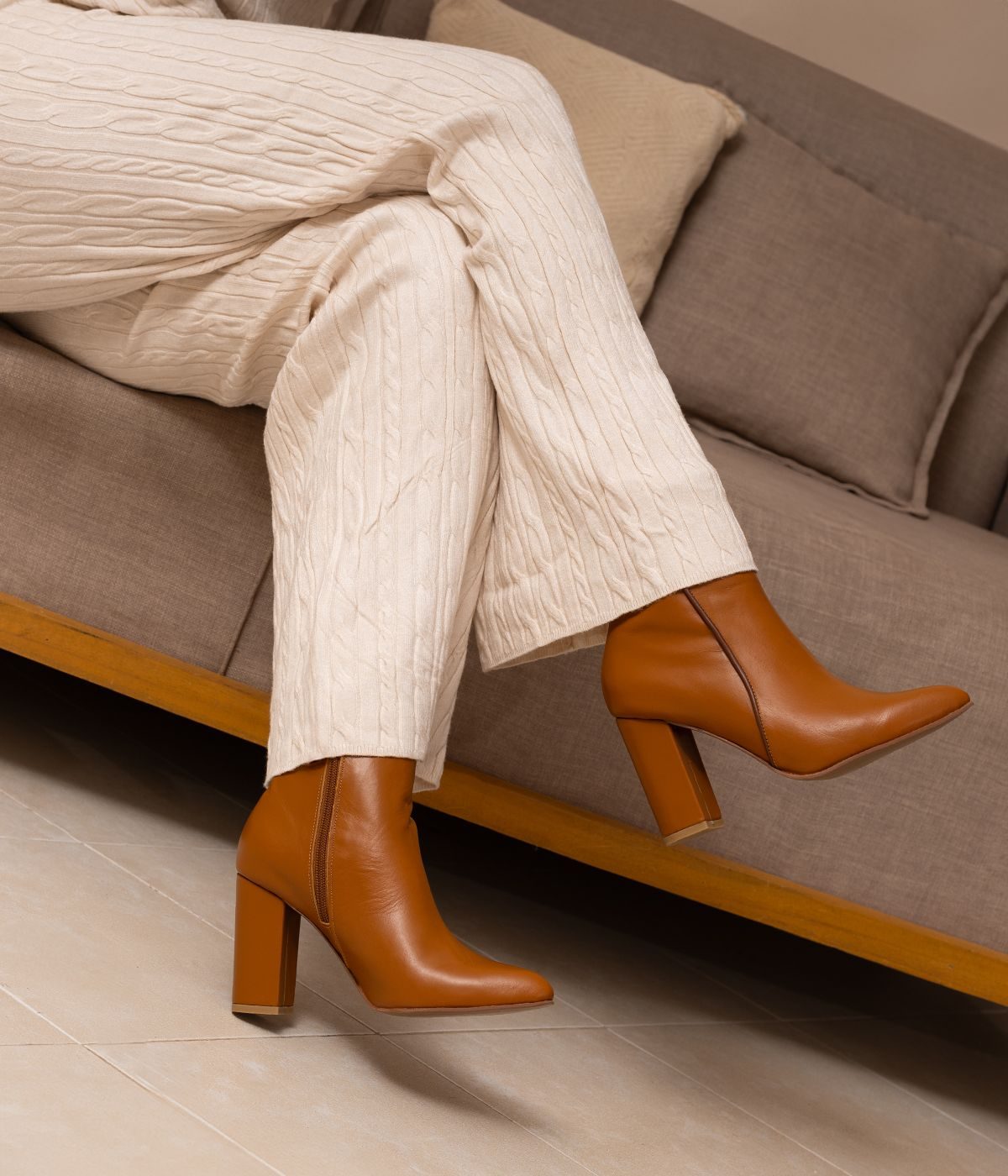 Art 6055 v3 botas feed web