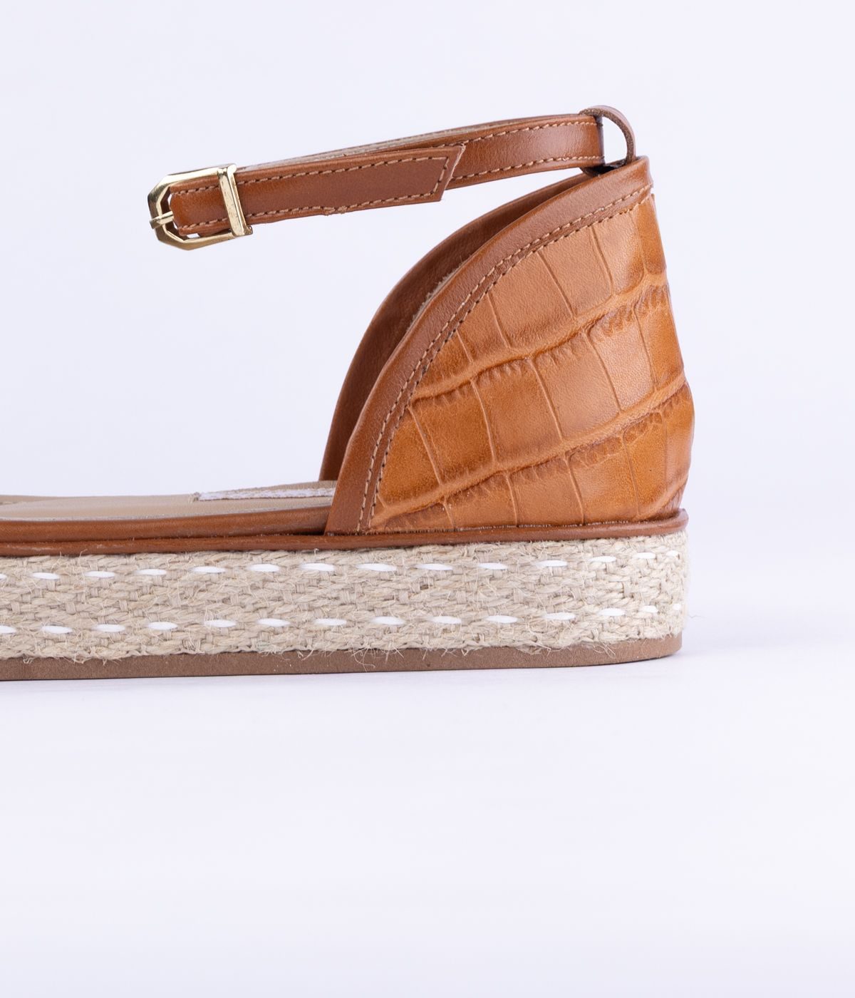 verticales_dic_olinda_shoes_fotos_arielbaezh_ab2_0014_arielbaezh